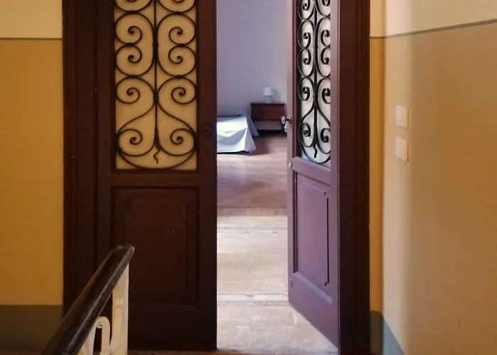 Palazzo Teatronuovo شقة